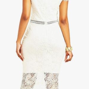 Women's Elegant Floral Lace Bodycon Cocktail Lace Dress -NWT - M